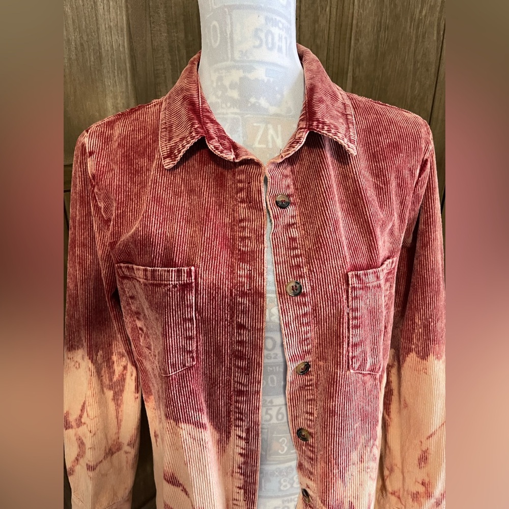 Women’s Corduroy Ombré Long Button Down Shirt. - Picture 2 of 7